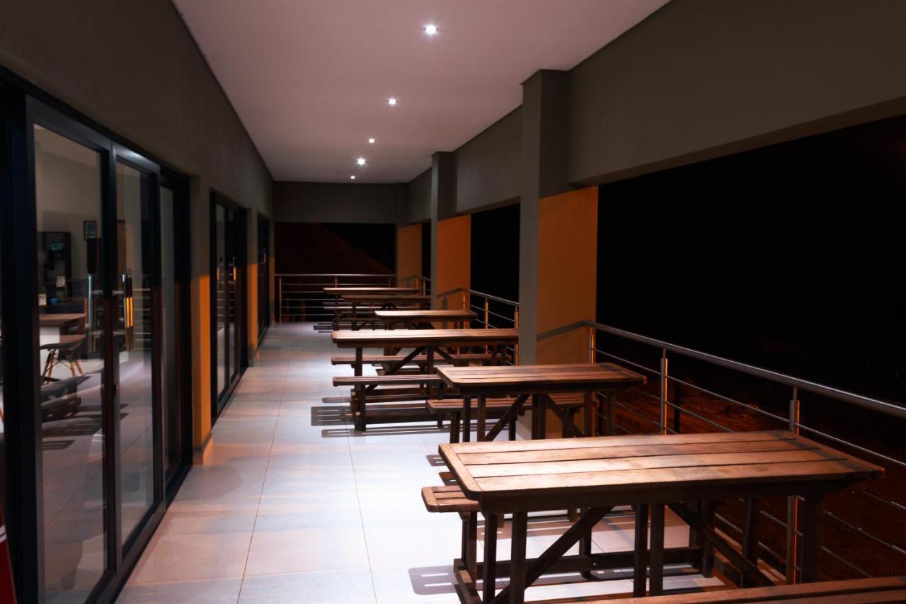 Ndalo Lodge Oshoek Oshoek  Luaran gambar